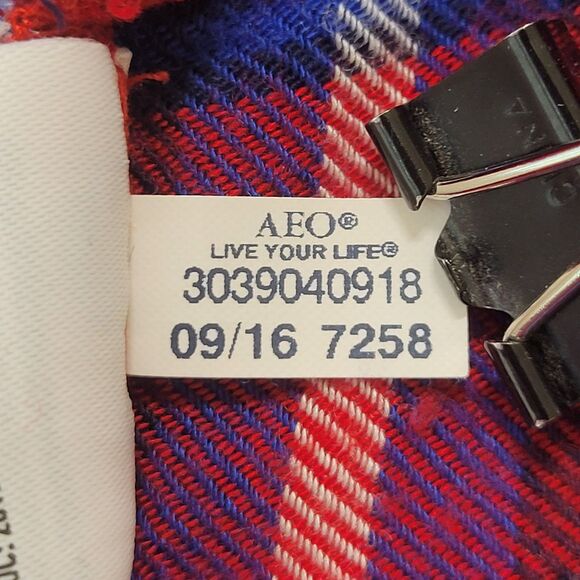 American Eagle Outfitters Ahh-mazingly Soft boyfriend fit plaid shirt size small - Picture 5 of 7